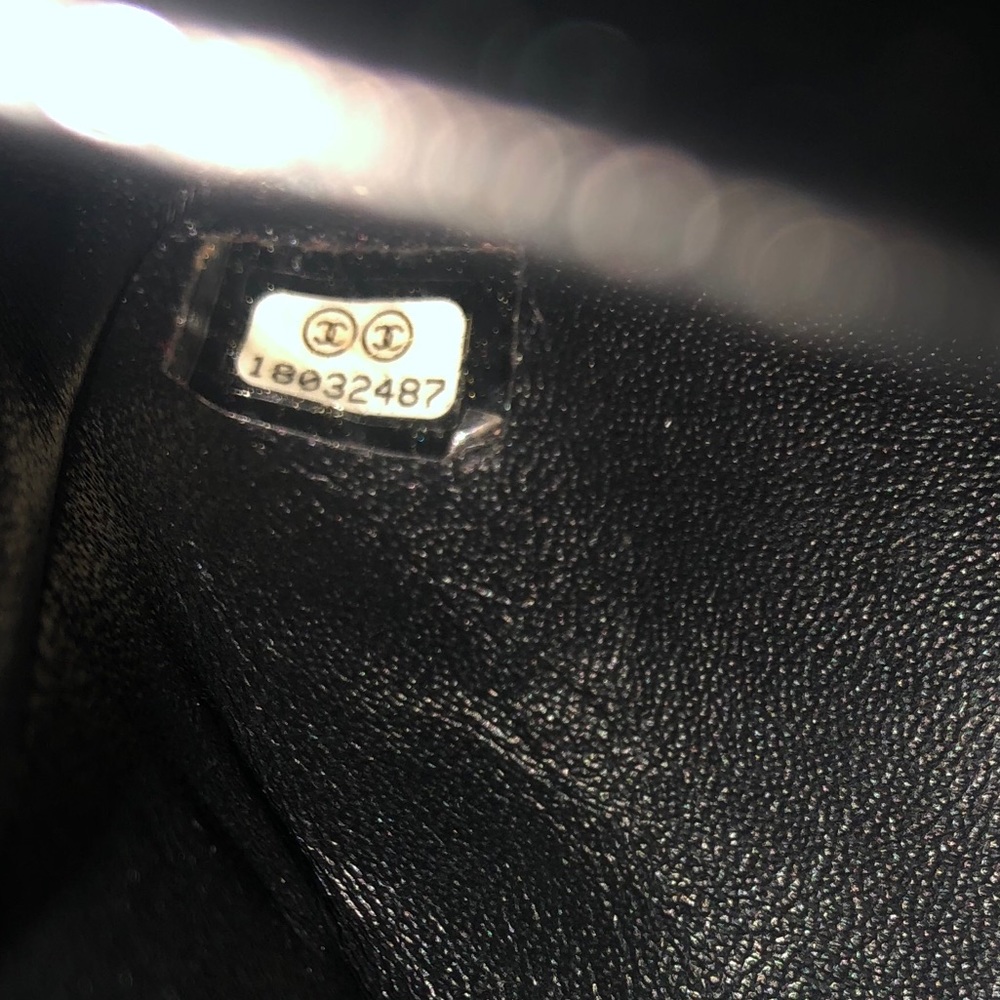 Authentic Chanel Patent Quilted Purse!! - Picture 9 of 9